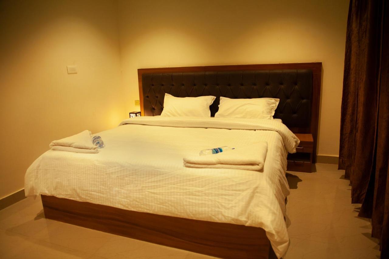 Westn Resorts Kuttālam Kültér fotó